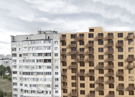 Charred Wooden Shingles and Cross-Laminated Timber Create A Space for Community Engagement  