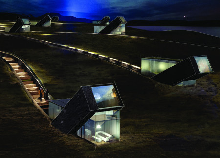 Mirrored Facades and Geothermal Heating Create a Retreat for Northern Lights Observation