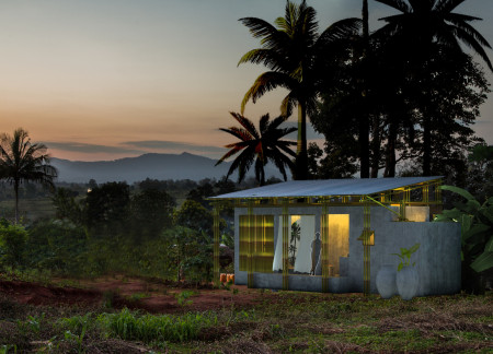 Embracing Nature With Compressed Bamboo Panels in a Tranquil Retreat  