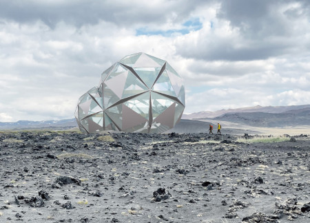 Icosahedron Structure Featuring Vacuum Glazing and Sustainable Materials for Enhanced Visitor Experience