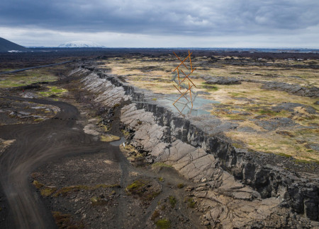 Tensile Steel Framework Harmonizing with Volcanic Landscape for Geological Observation
