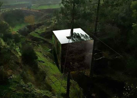 Elevated Therapeutic Space Incorporating Plywood and Aluminum Amidst Natural Surroundings