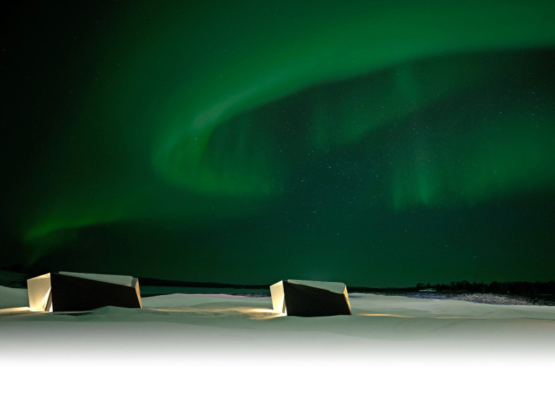 Charred Wooden Shingles and Panoramic Views Create Unique Lodging Experience in Iceland